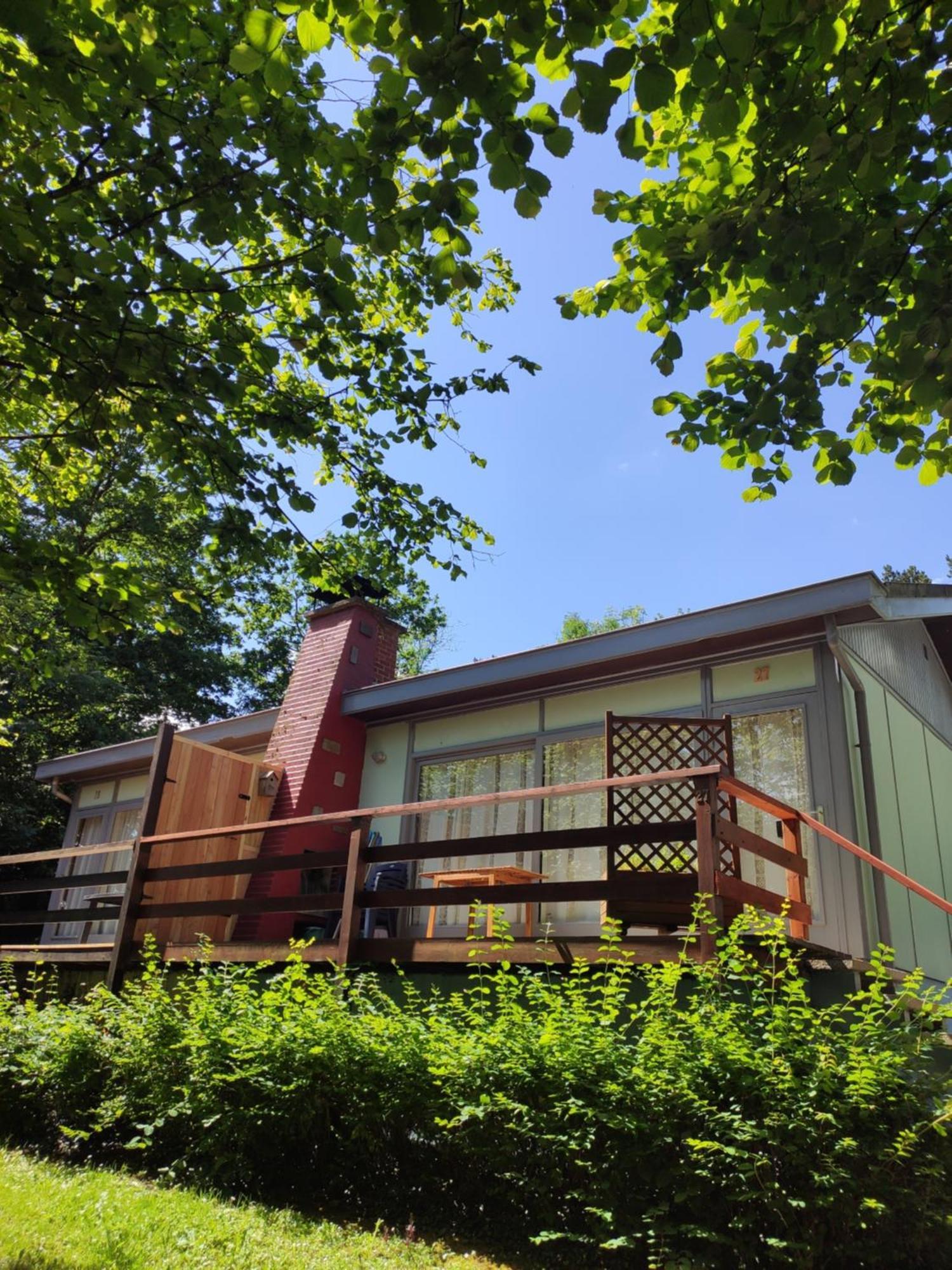 Au Bois Charmant Waulsort Exterior foto