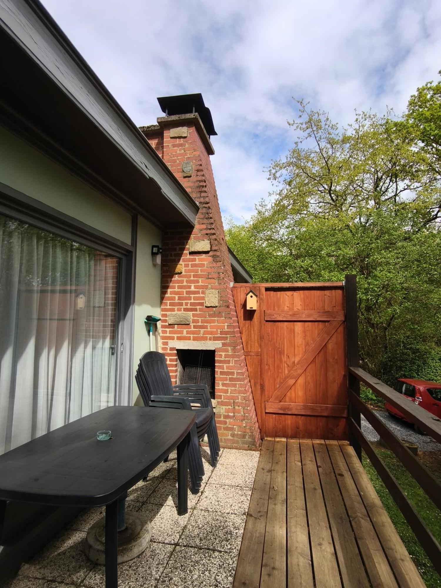 Au Bois Charmant Waulsort Habitación foto