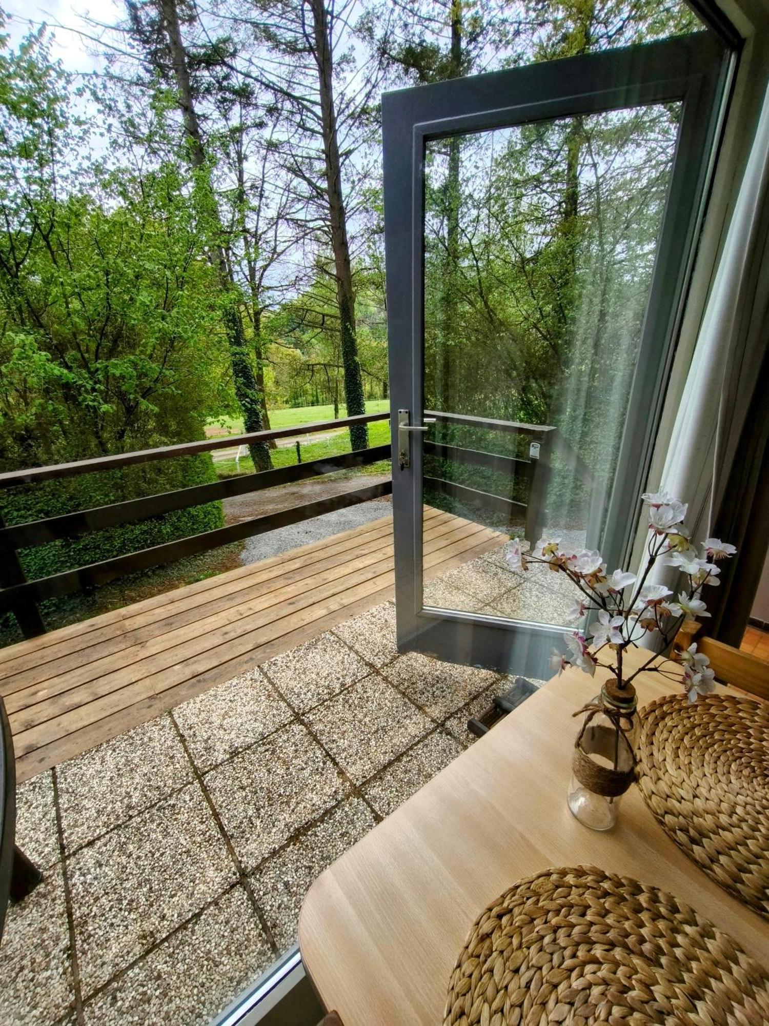Au Bois Charmant Waulsort Habitación foto